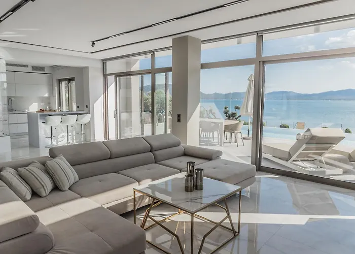 Presidential Beach Villa